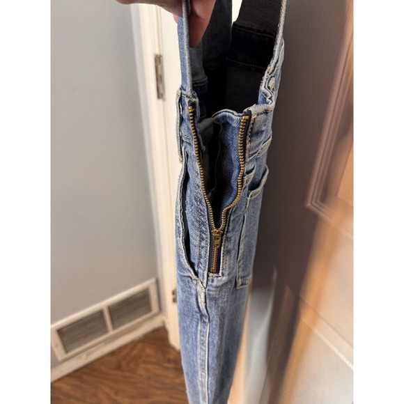 Old Navy Women's Blue Denim Bib Overalls Distressed Size 2 Stretch - Picture 3 of 7